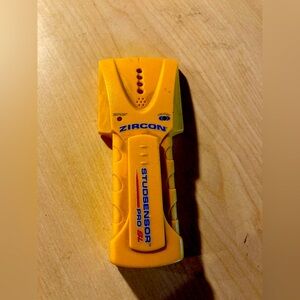 StudSensor Pro SL - Yellow